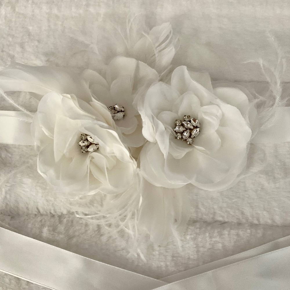 BRIDAL SASH WITH FLOWERS & SEQUENCE